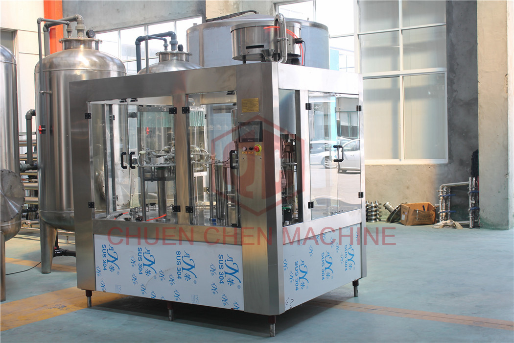 Beverage Fully Automatic Water Bottle Filling Machine High Output Liquid Filling Equipment